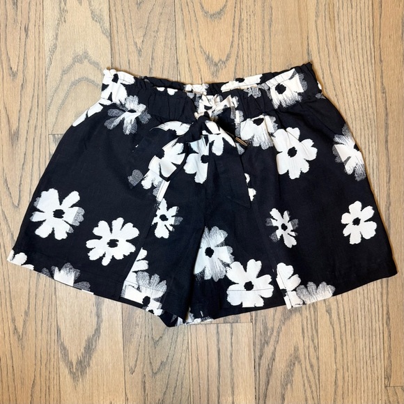 Madewell Women’s Drapey Pull-On Shorts in Ikat Floral Size X-Small - Picture 5 of 15